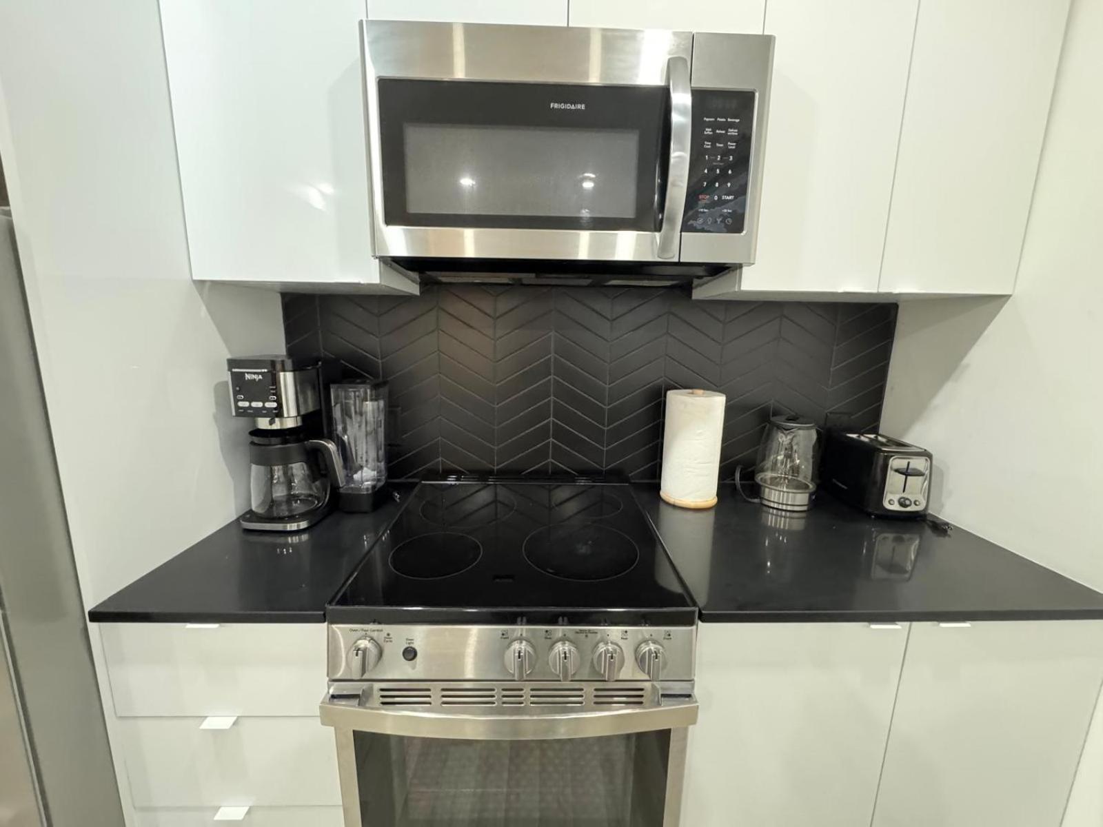 Ndg Dreams! New & Modern 3Br Easy City Life Μόντρεαλ Εξωτερικό φωτογραφία