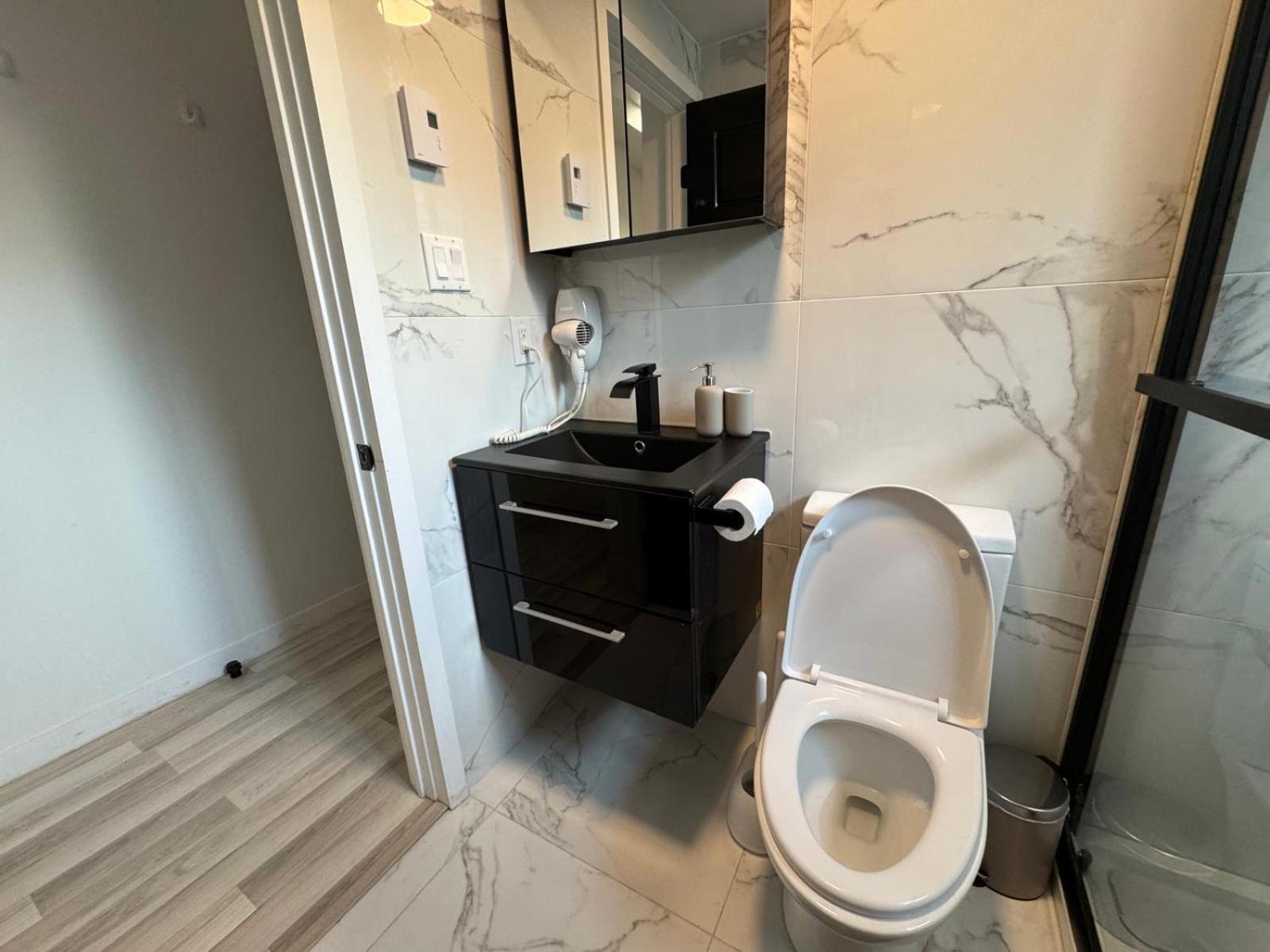 Ndg Dreams! New & Modern 3Br Easy City Life Μόντρεαλ Εξωτερικό φωτογραφία